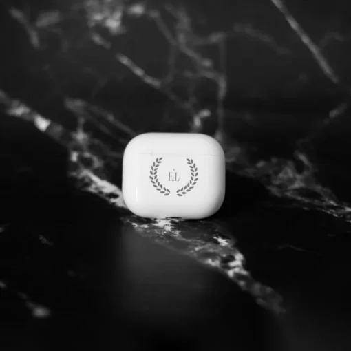 Alternative view of Gravera dina AirPods 3 och 4 - Personlig Gravyr med Fri Frakt